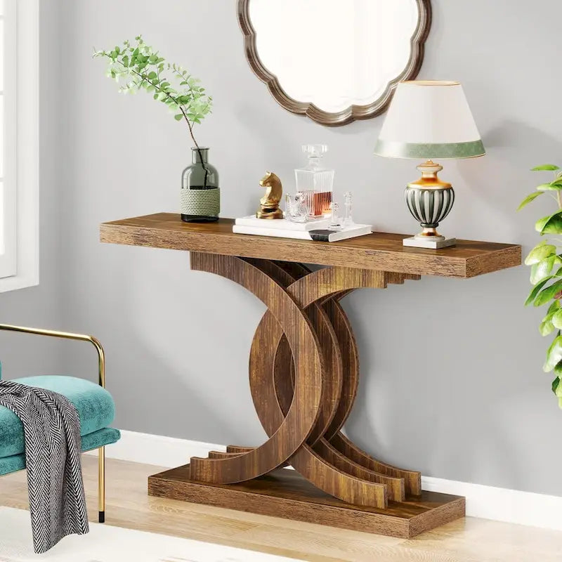 Consoles en bois de style campagnard avec piètement géométrique pour entrée