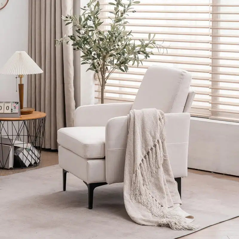 Fauteuil d'appoint en lin capitonné