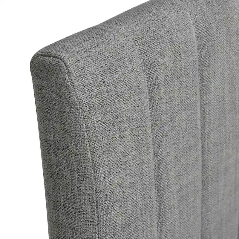 Ensemble de 2 chaises de salle à manger rembourrées Everly de 510 Design, à dossier capitonné