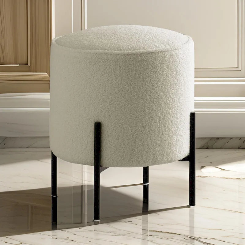 Pouf moderne en mousse de 45 cm, imitation peau de mouton beige, pieds en métal noir mat