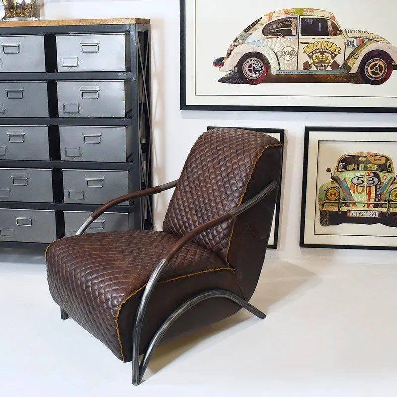 Fauteuil d'appoint Davita Loft en cuir capitonné marron avec piètement en fonte