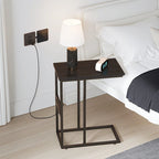 Table d'appoint en forme de C Javlergo, petite table de chevet avec ports USB et prises électriques pour les petits espaces