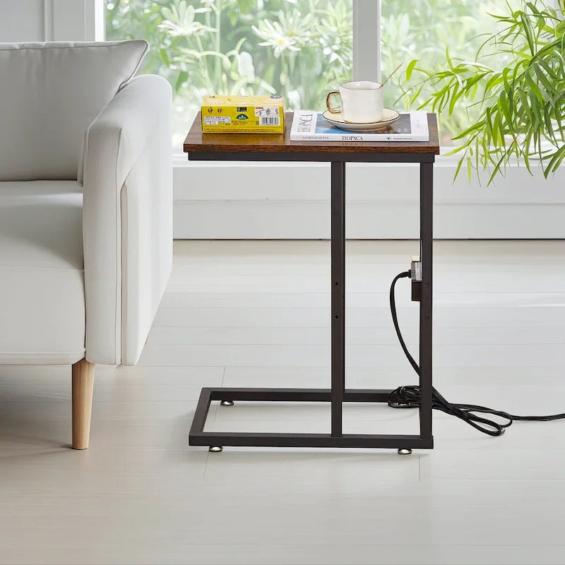 Table d'appoint en forme de C Javlergo, petite table de chevet avec ports USB et prises électriques pour les petits espaces