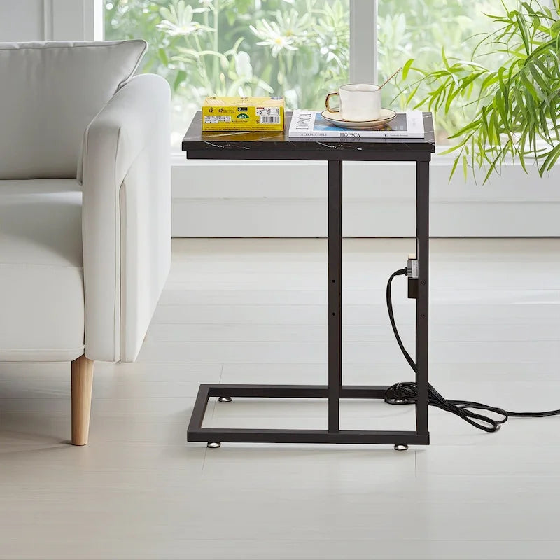 Table d'appoint en forme de C Javlergo, petite table de chevet avec ports USB et prises électriques pour les petits espaces